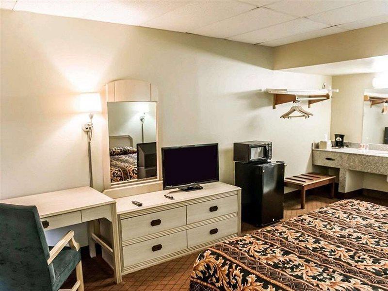 Econo Lodge Perry Εξωτερικό φωτογραφία