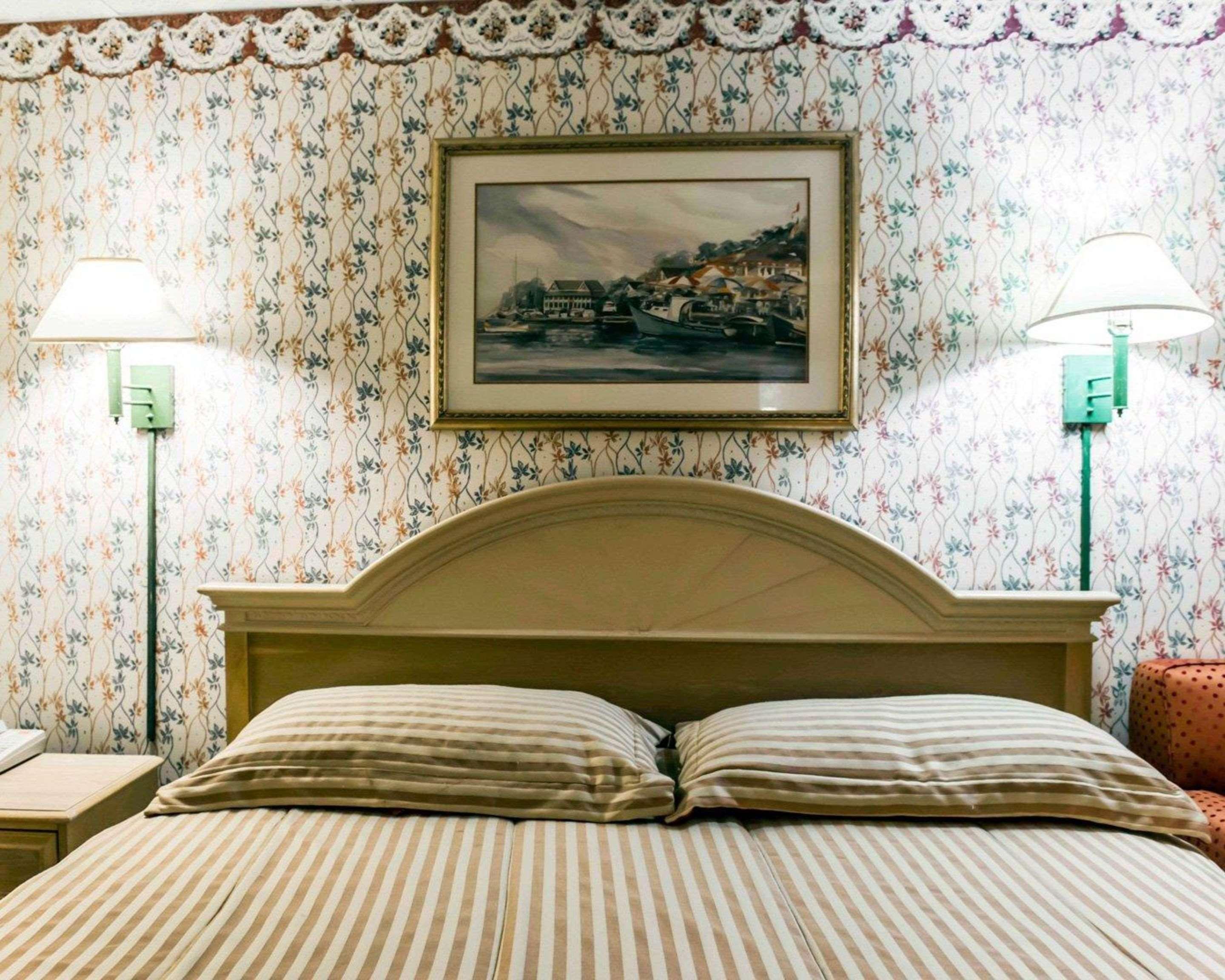 Econo Lodge Perry Εξωτερικό φωτογραφία