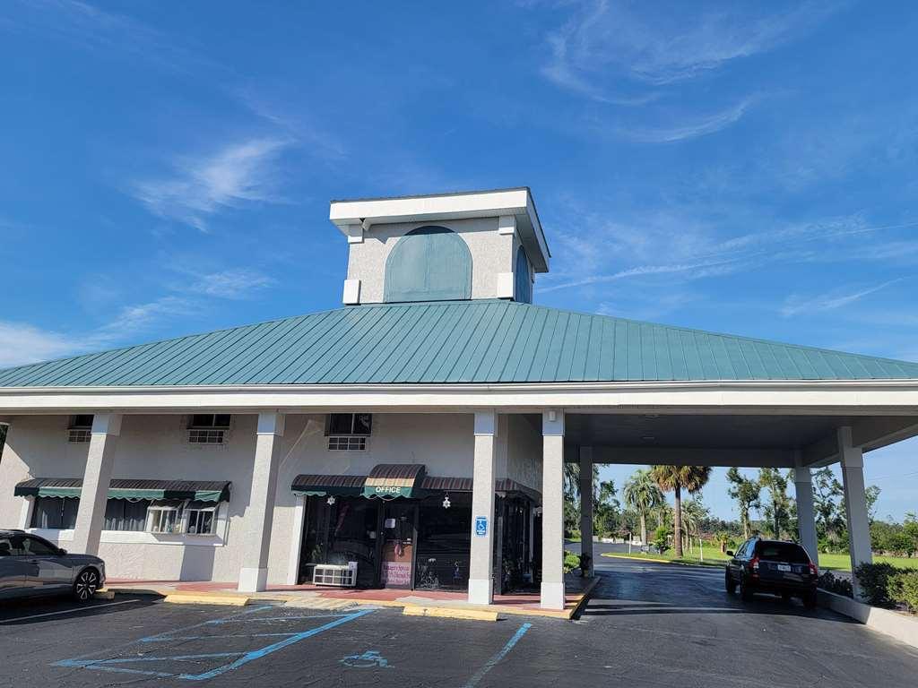 Econo Lodge Perry Εξωτερικό φωτογραφία