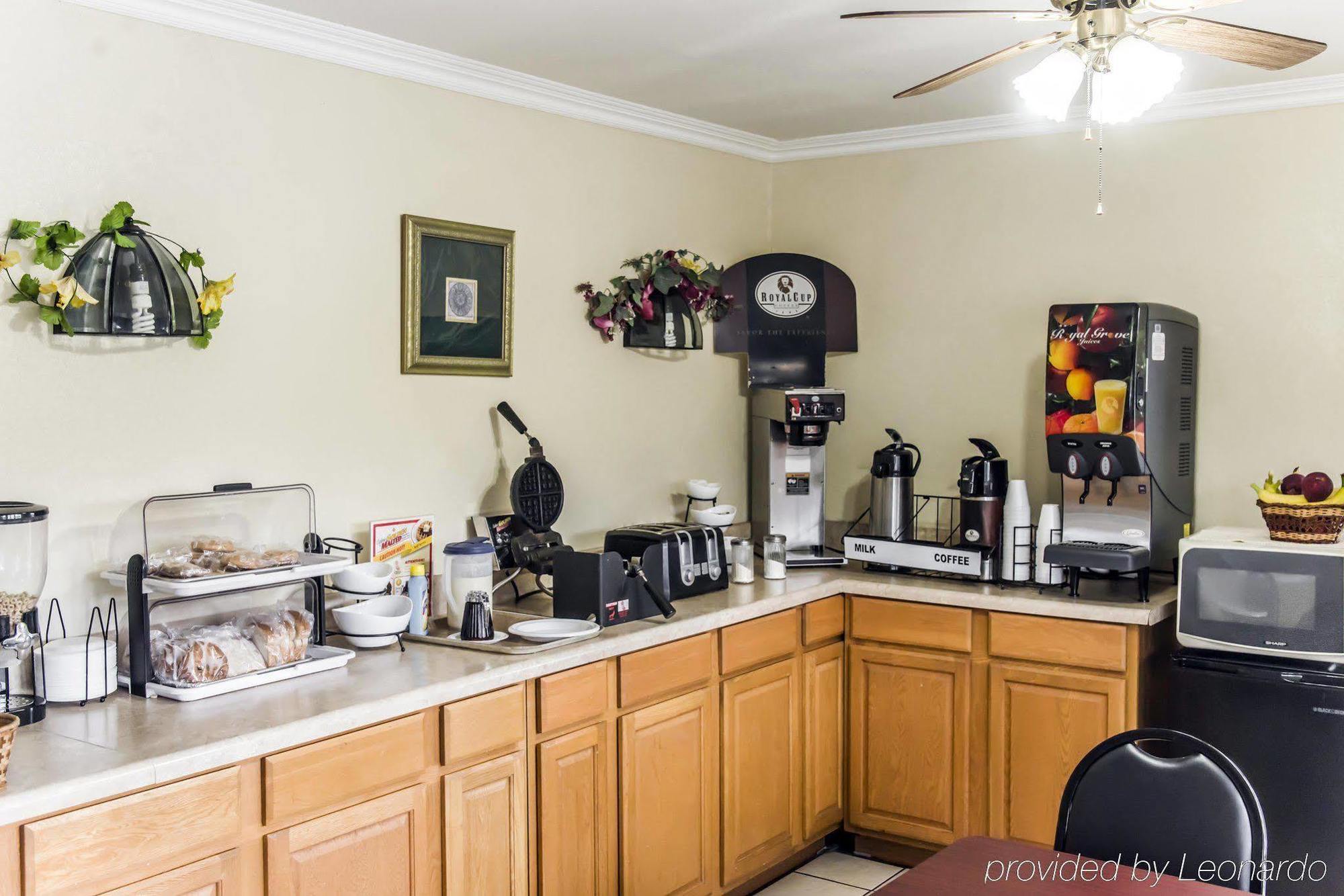 Econo Lodge Perry Εξωτερικό φωτογραφία