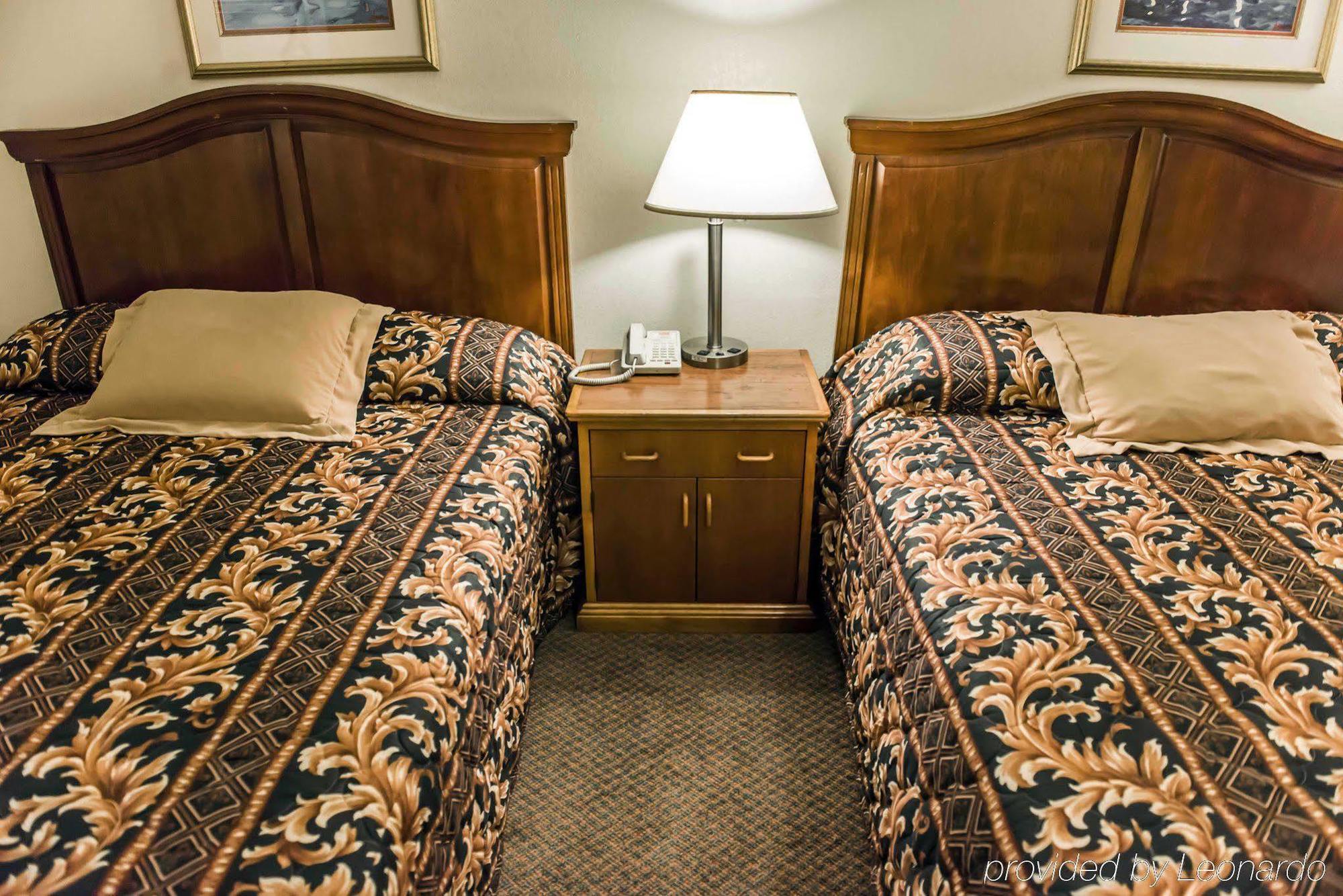 Econo Lodge Perry Εξωτερικό φωτογραφία